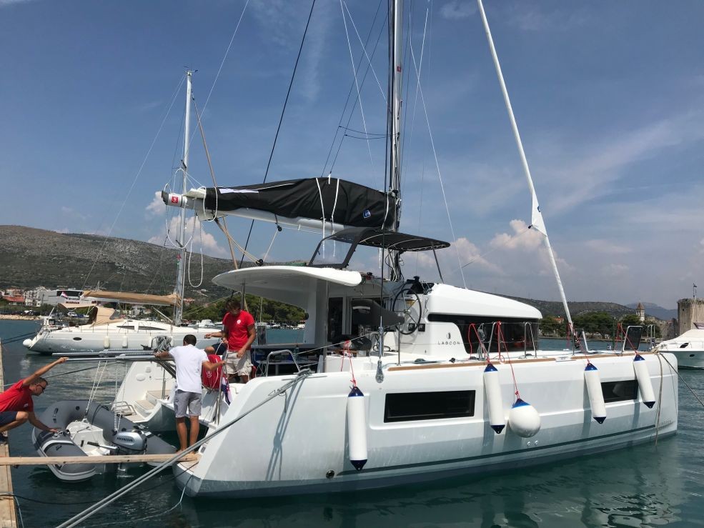 Nathalie Bareboat Charter in Croatia