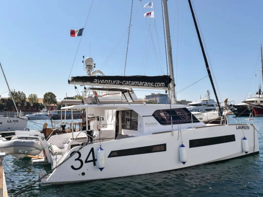 Aventura 34 ECONOMY Bareboat Charter in Croatia