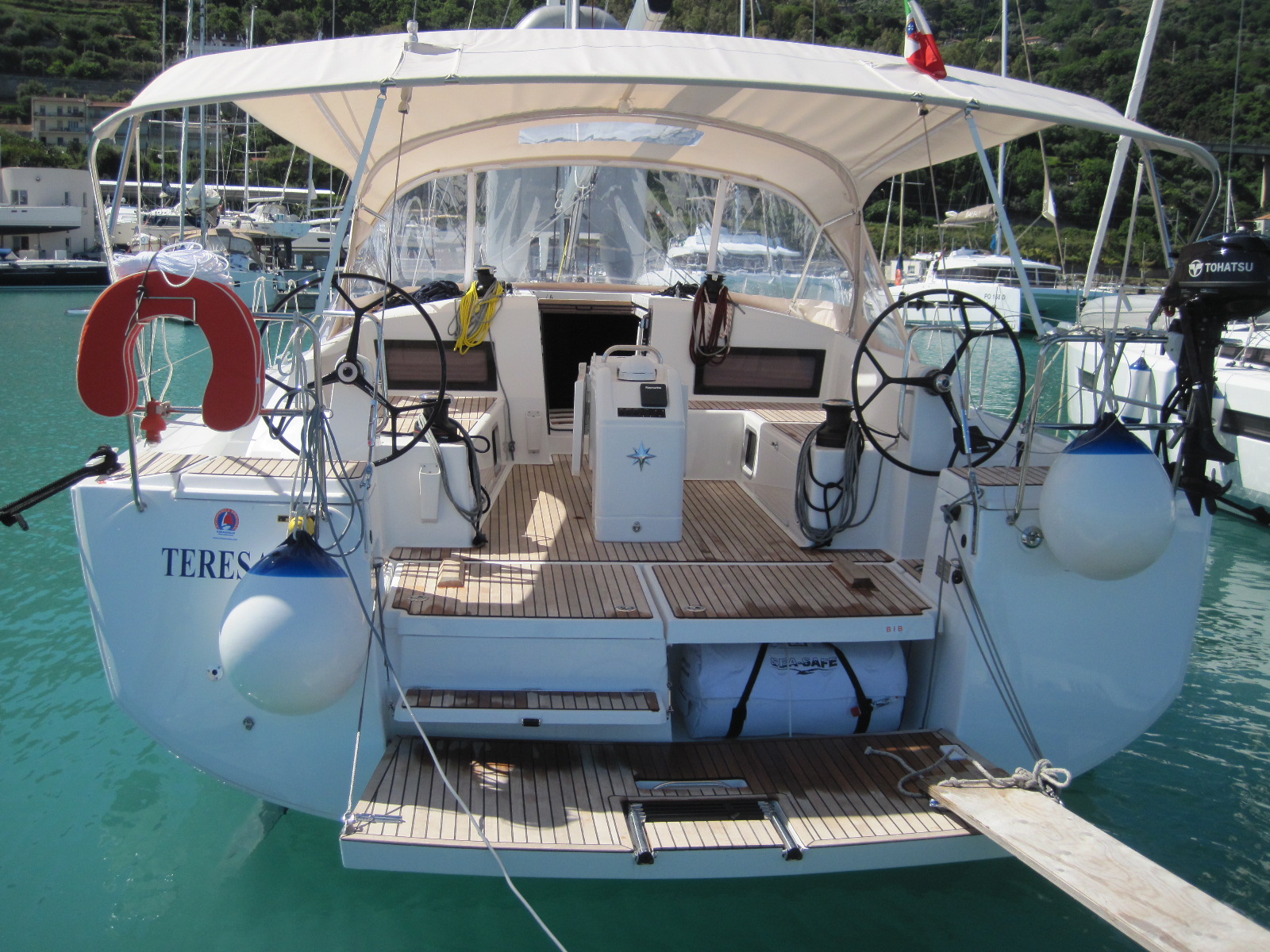Sun Odyssey 490 - 5 + 1 cab. Bareboat Charter in Italy