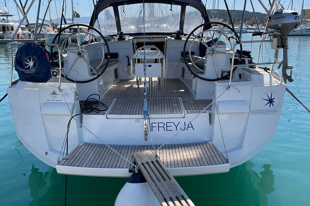 Freyja Bareboat Charter in Croatia