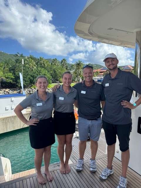 303010125 10125brochure44