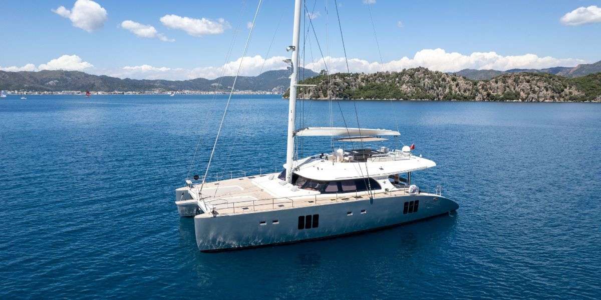 SEAZEN II Crewed Charters in France