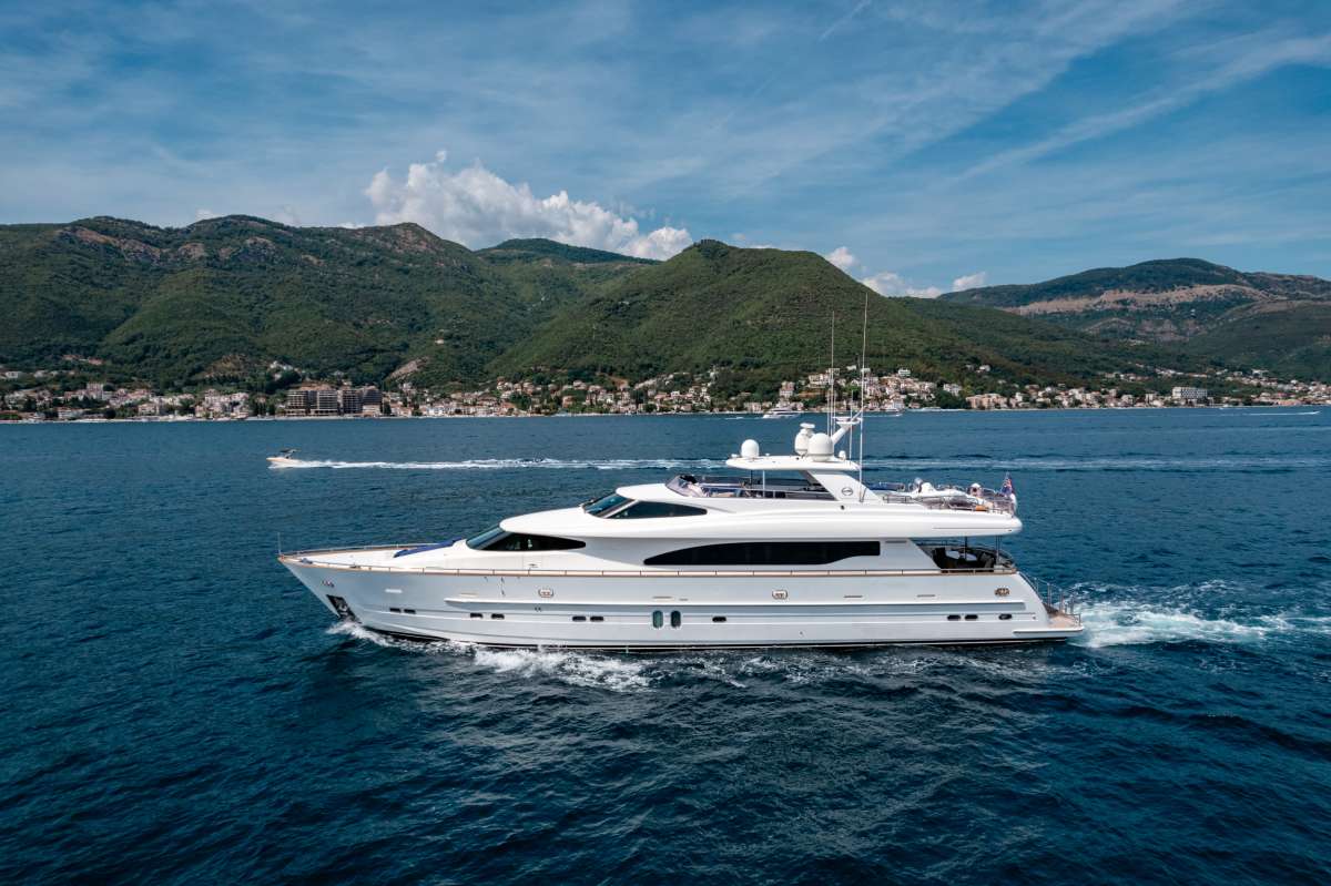 ANNABEL II Crewed Charters in Montenegro