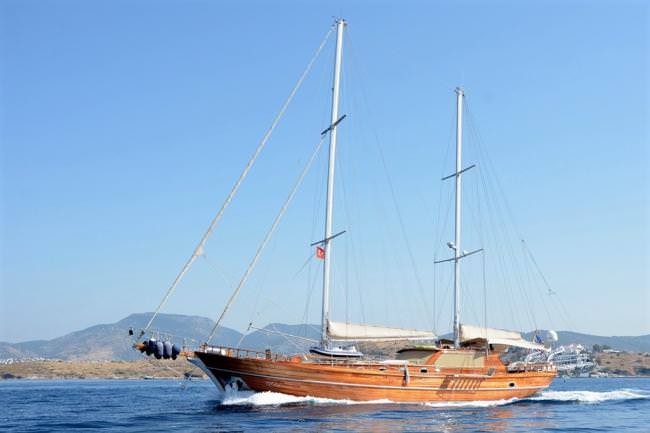 ARTEMIS-SIMAY Crewed Charters in Turkey