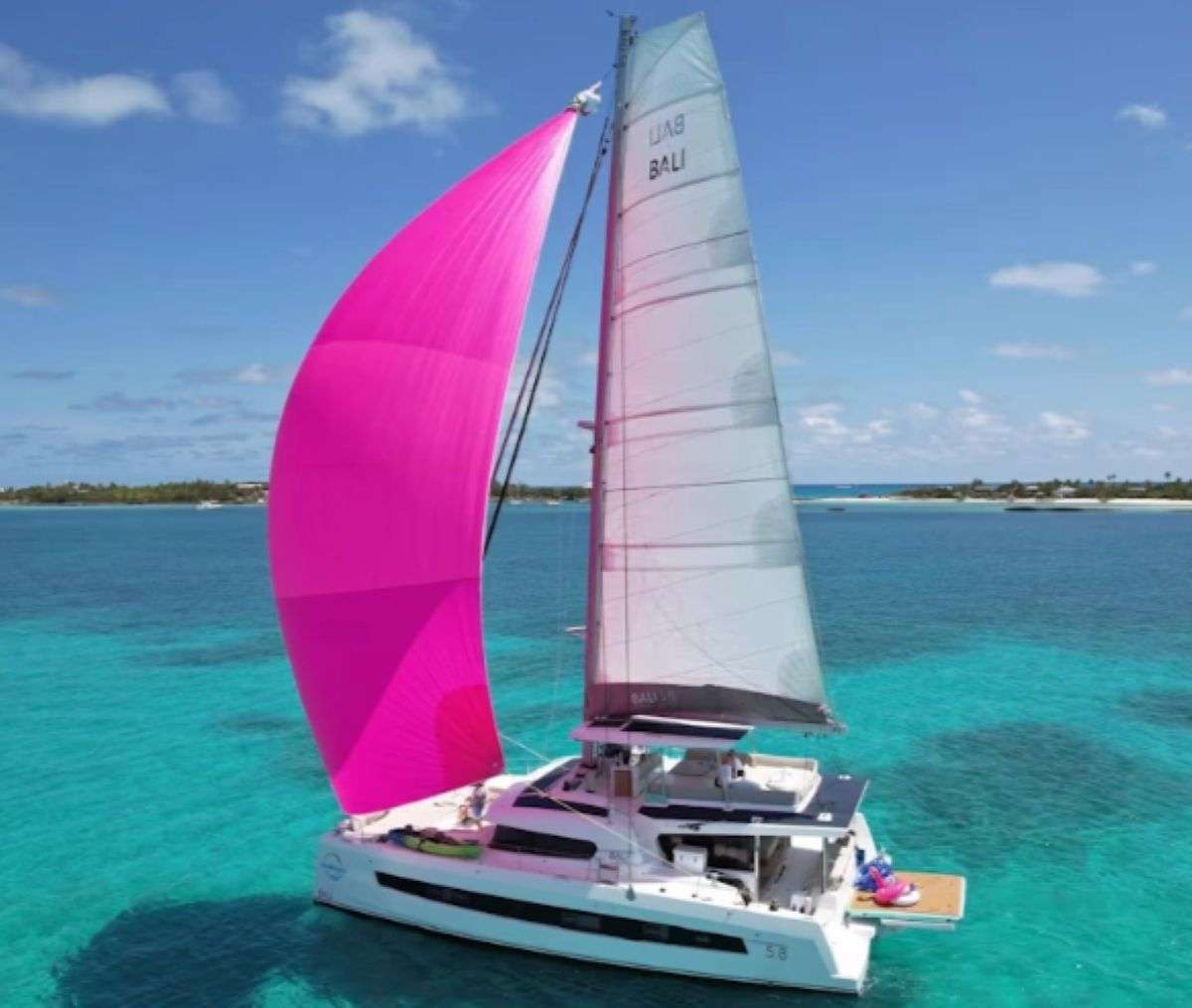 Endeavour Crewed Charters in British Virgin Islands