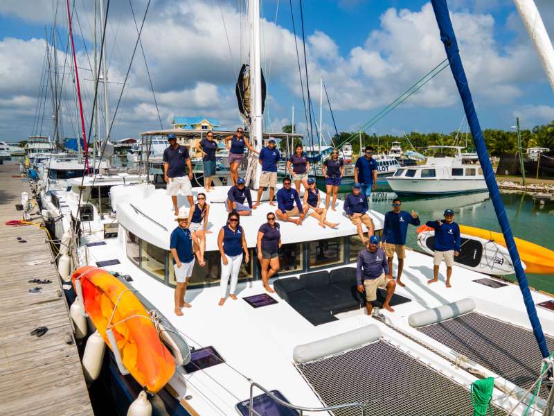 303010392 10392brochure44