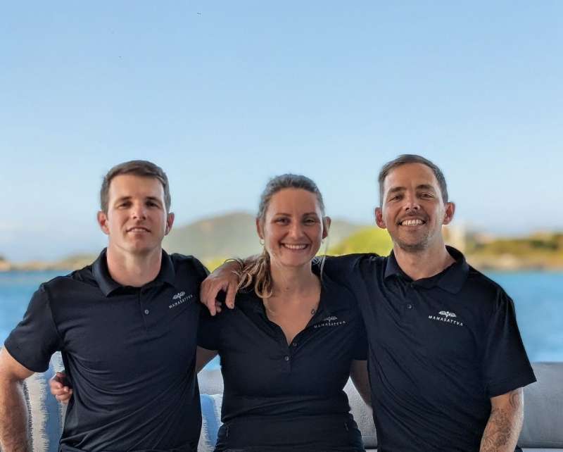 30305975 5975brochure44