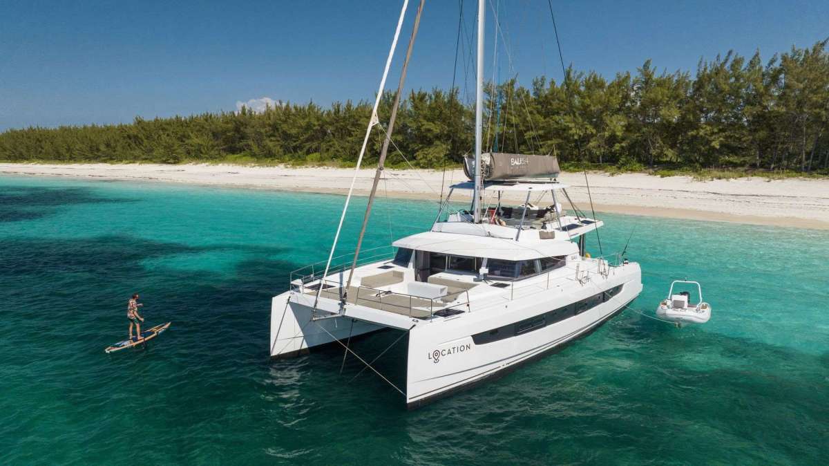 LOCATION 5.4 (DRIFT for 2026) Crewed Charters in Bahamas - Nassau