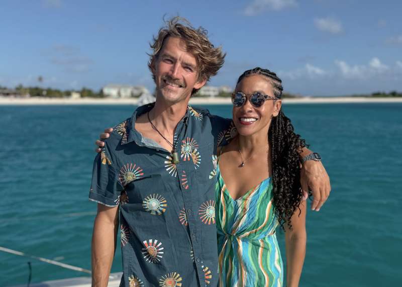 303010479 10479brochure44