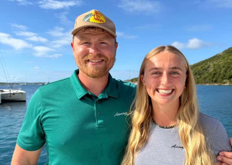 30308027 8027brochure44