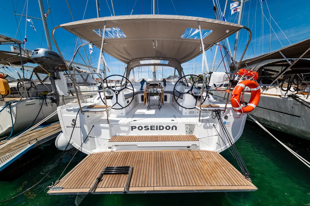 Oceanis 40.1 Bareboat Charter in Croatia