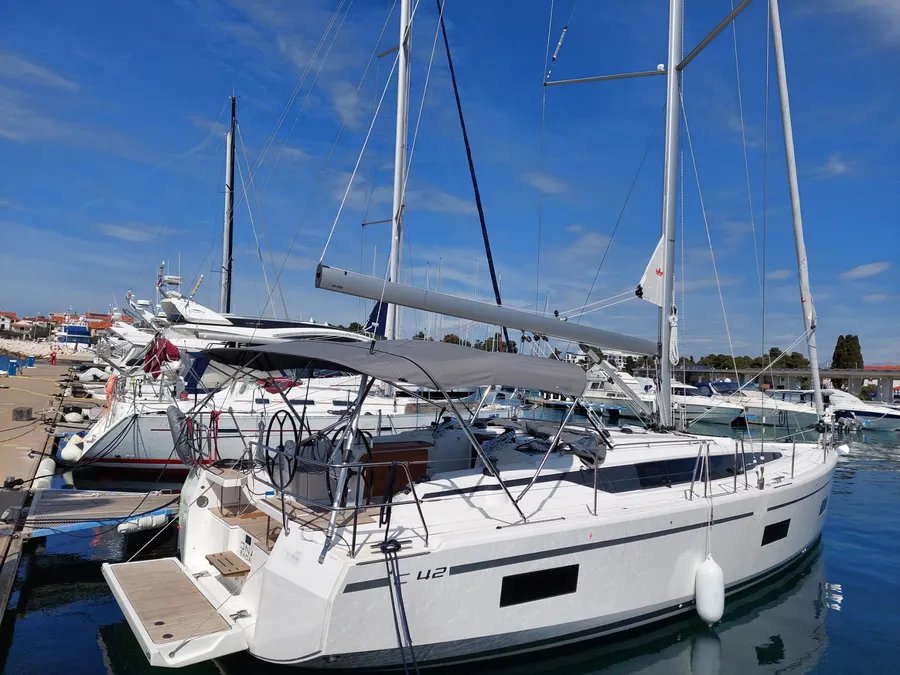 Bavaria C42 Bareboat Charter in Croatia