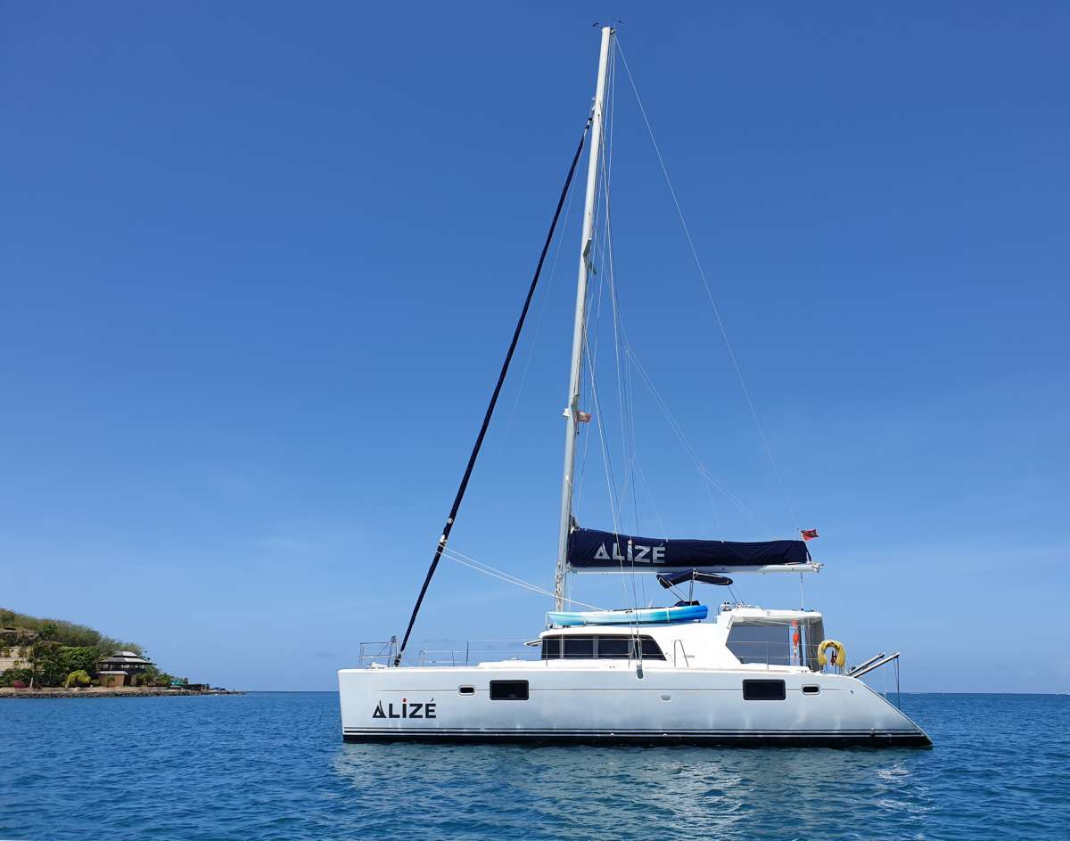 ALIZÉ Crewed Charters in British Virgin Islands