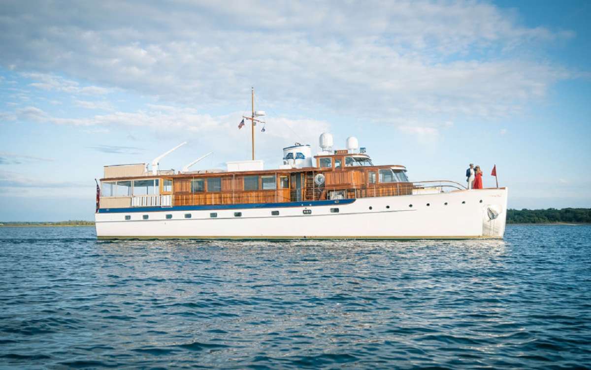 TIMELESS Crewed Charters in New England