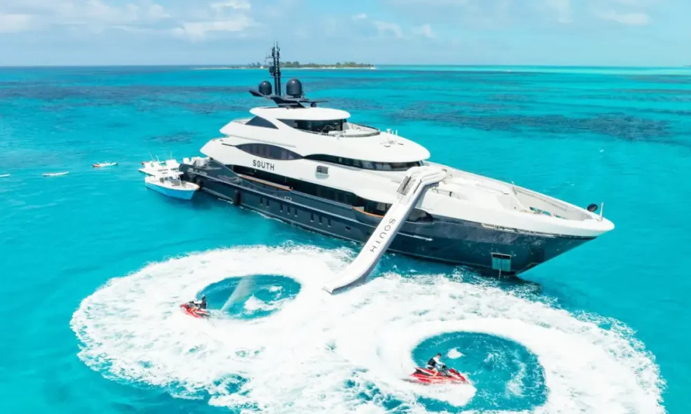 luxury yacht vacation bvi
