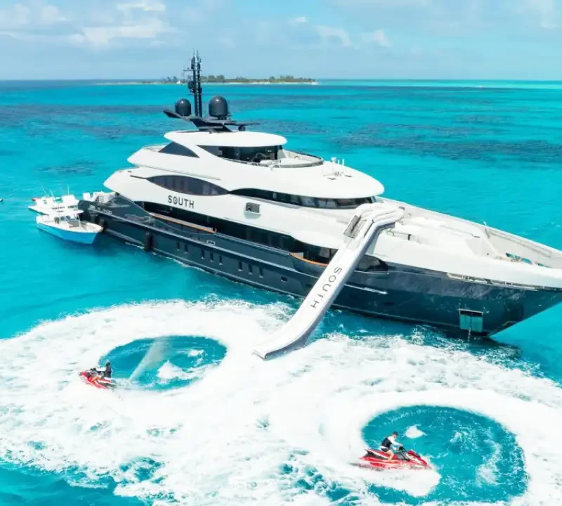 luxury yacht vacation bvi