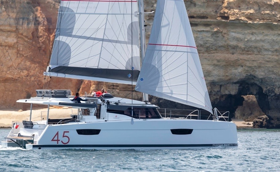 DAISY DOG Bareboat Charter in Bahamas - Nassau