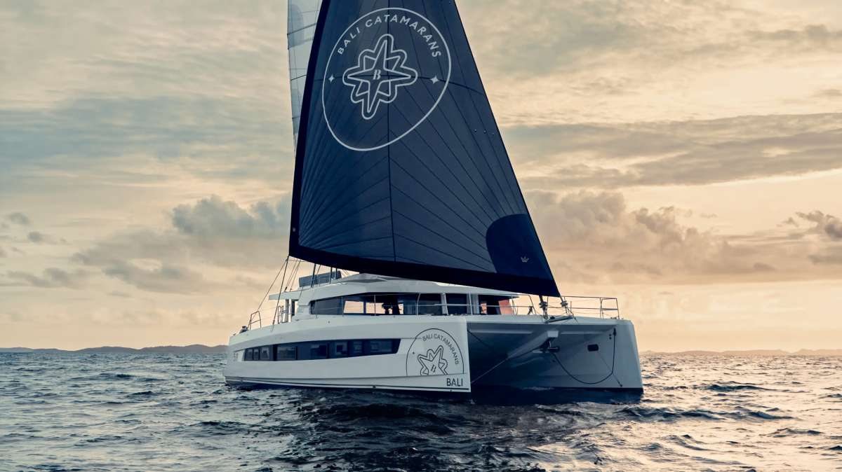 JUMEAUX Crewed Charters in US Virgin Islands