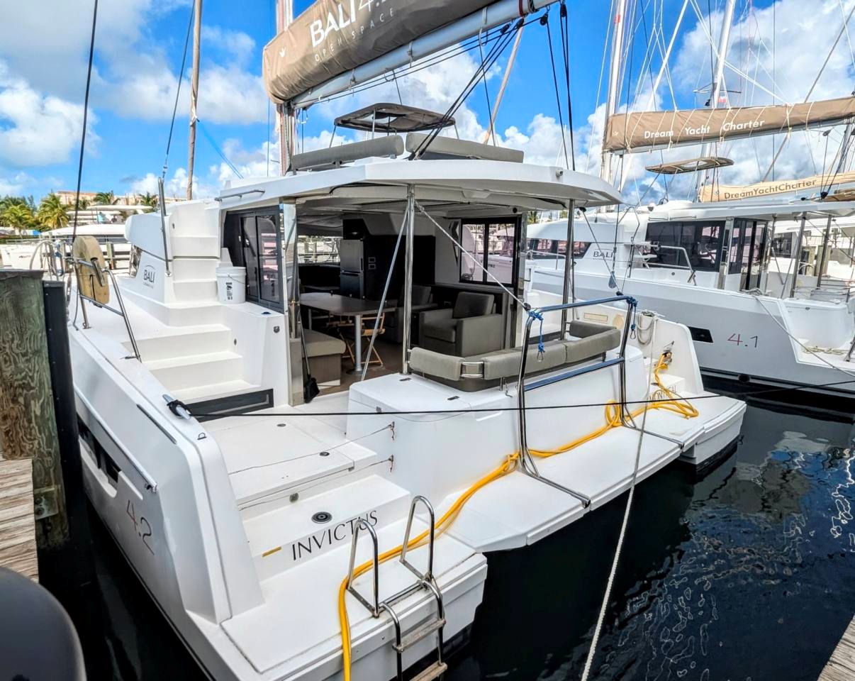 Invictus Bareboat Charter in Bahamas - Nassau