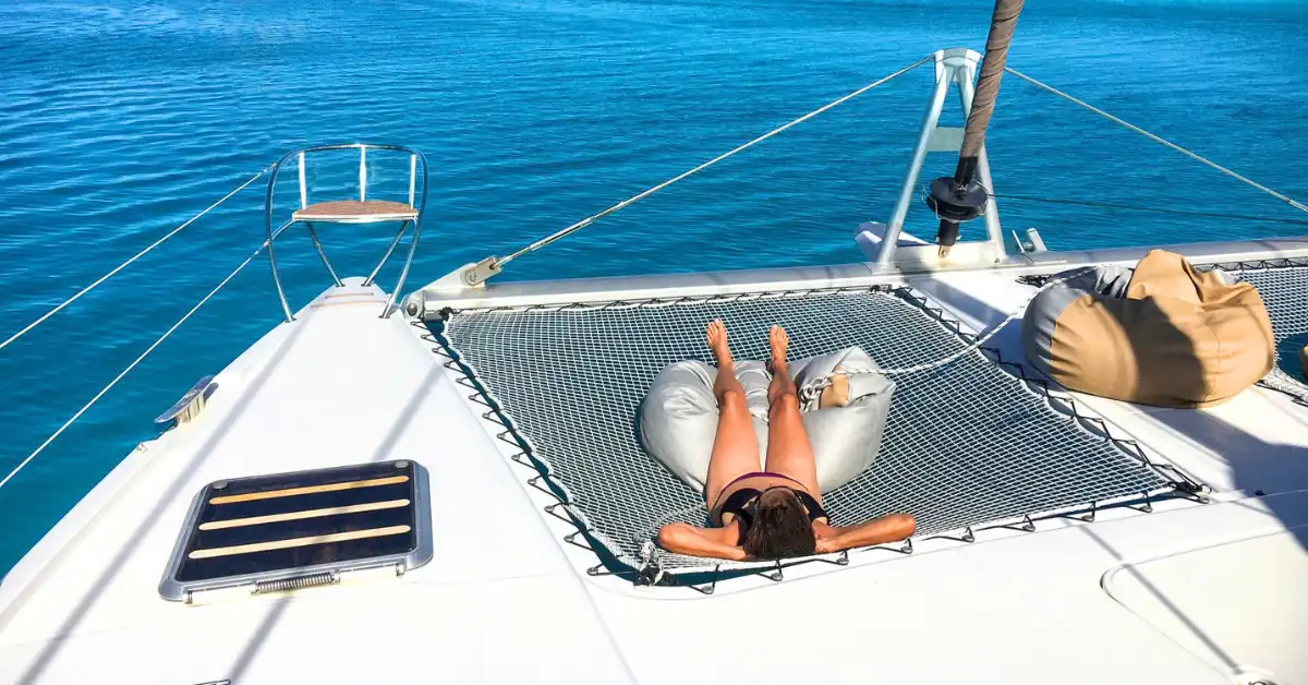 bareboat tahiti sailing charter in tahaa