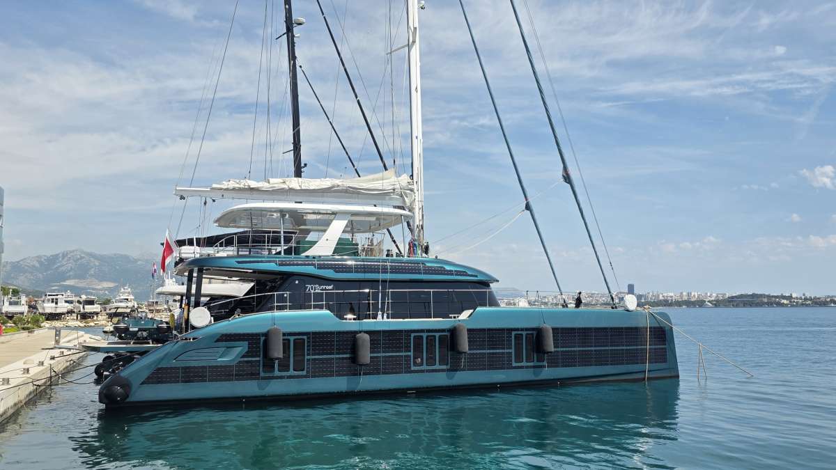 MIDORI SUNREEF 70 ECO  Crewed Charters in Croatia