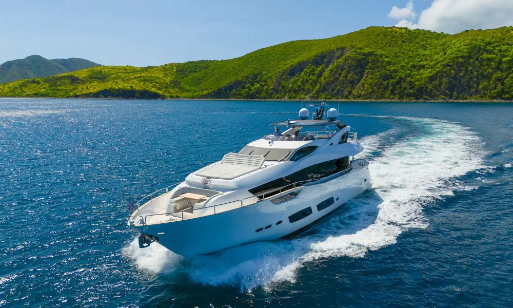 ACCIDENTAL SUCCESS II yacht with stabilizers