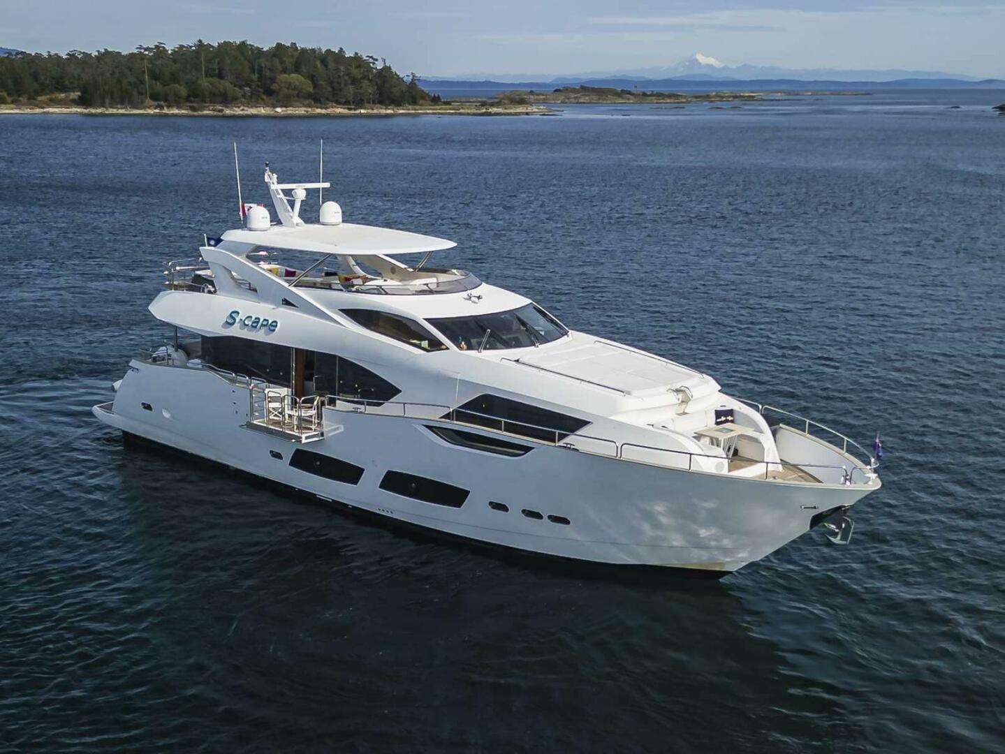 S-CAPE Crewed Charters in Bahamas - Nassau