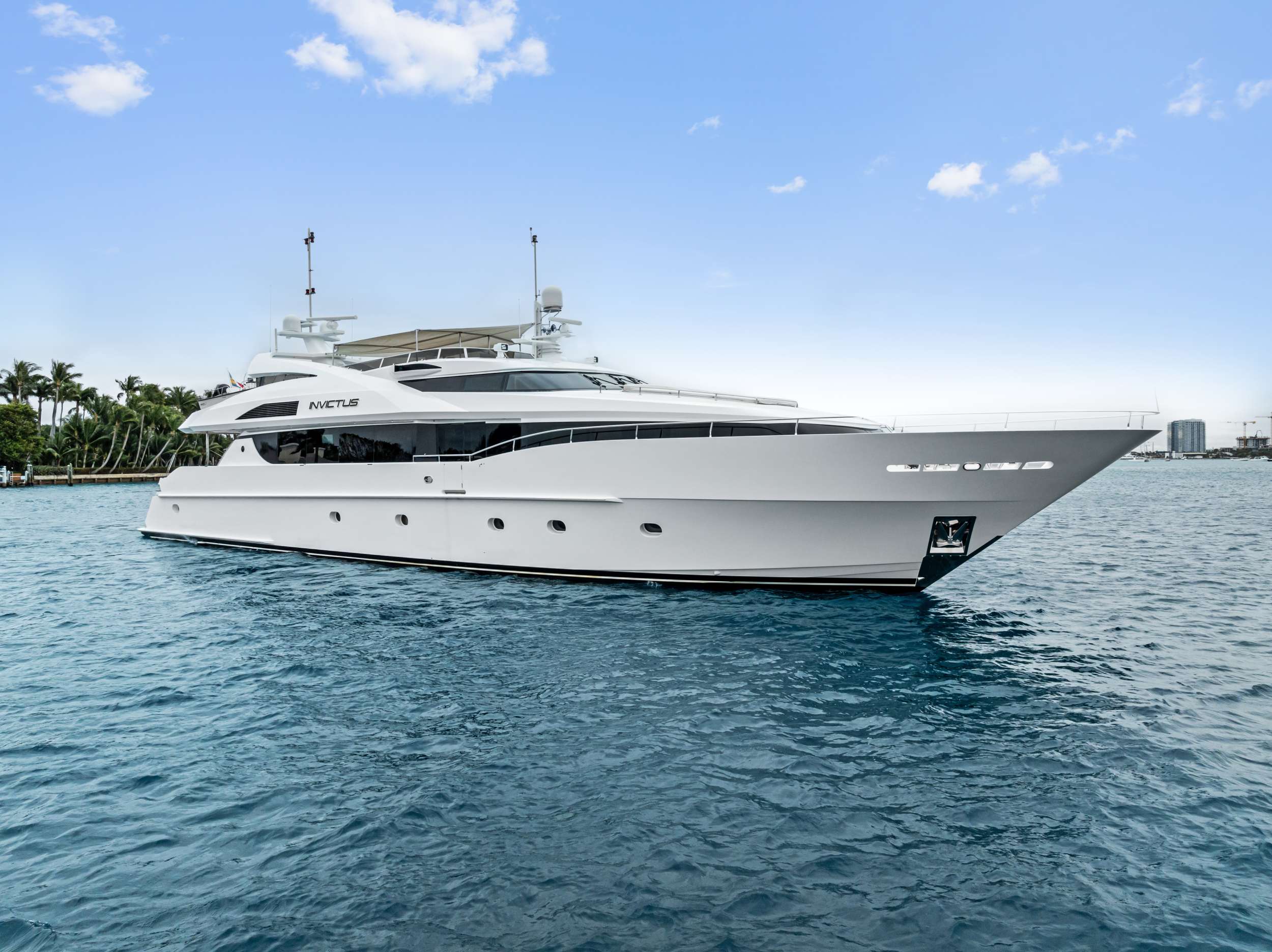 INVICTUS Superyacht Charters in New England