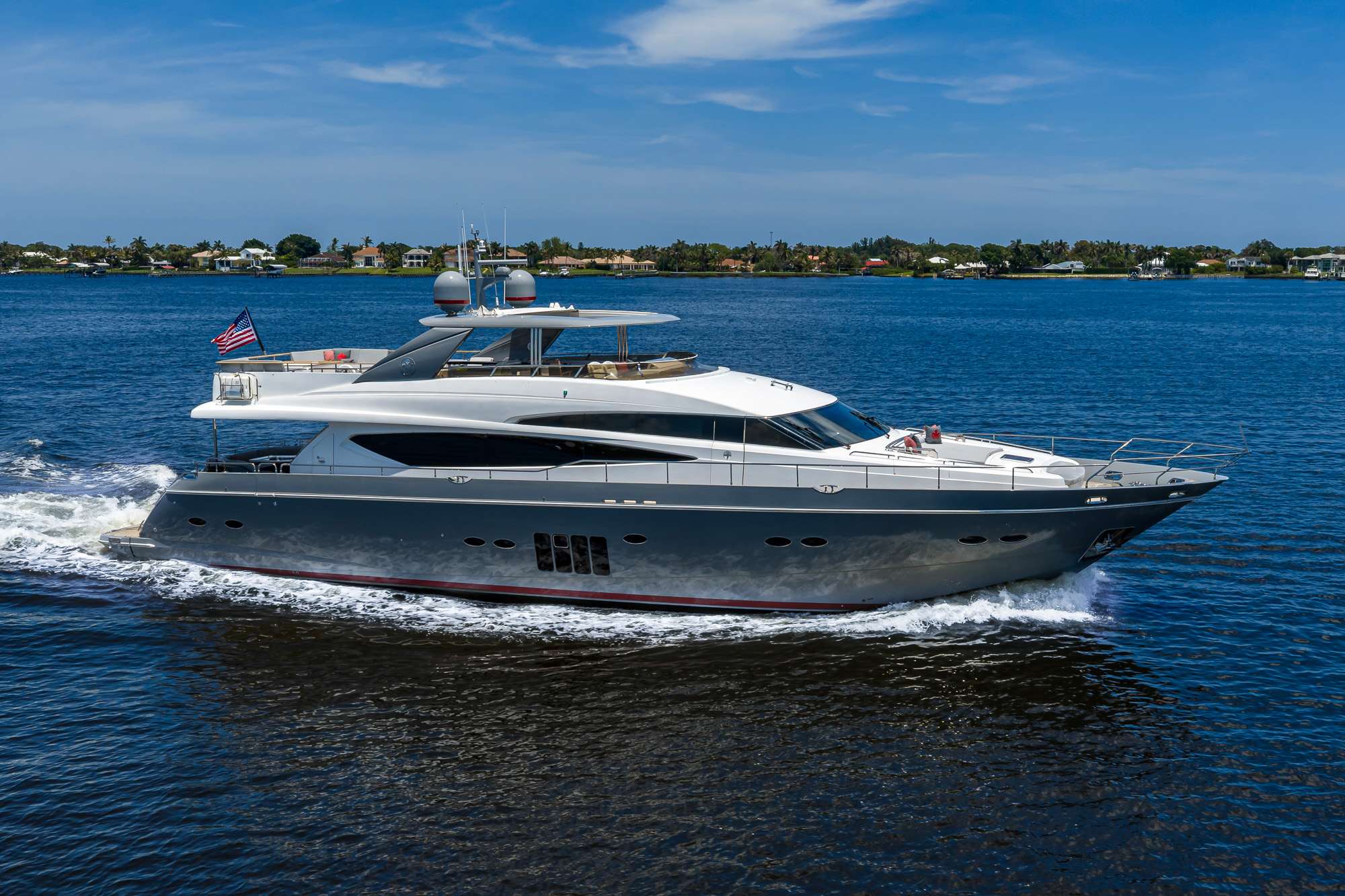 SPECTRE Crewed Charters in Florida