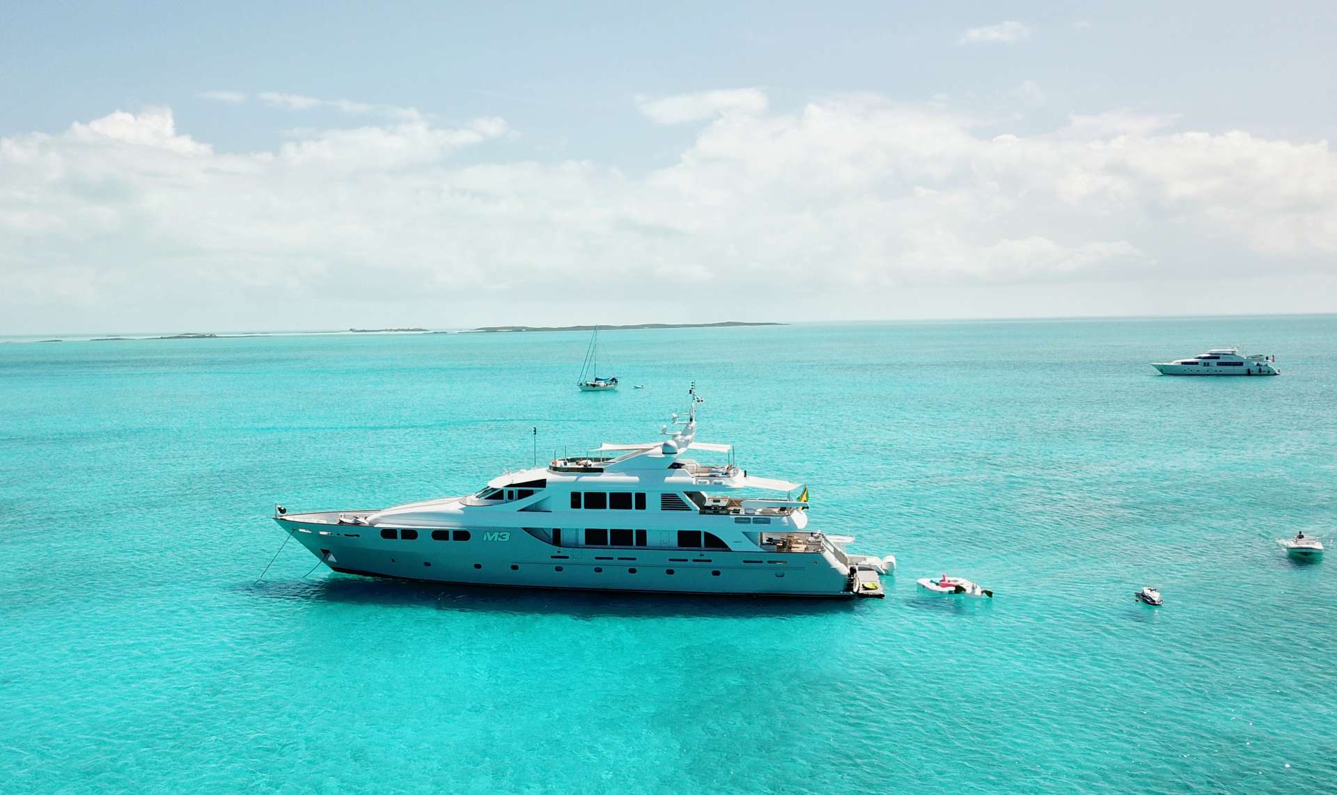 M3 Superyacht Charters in New England