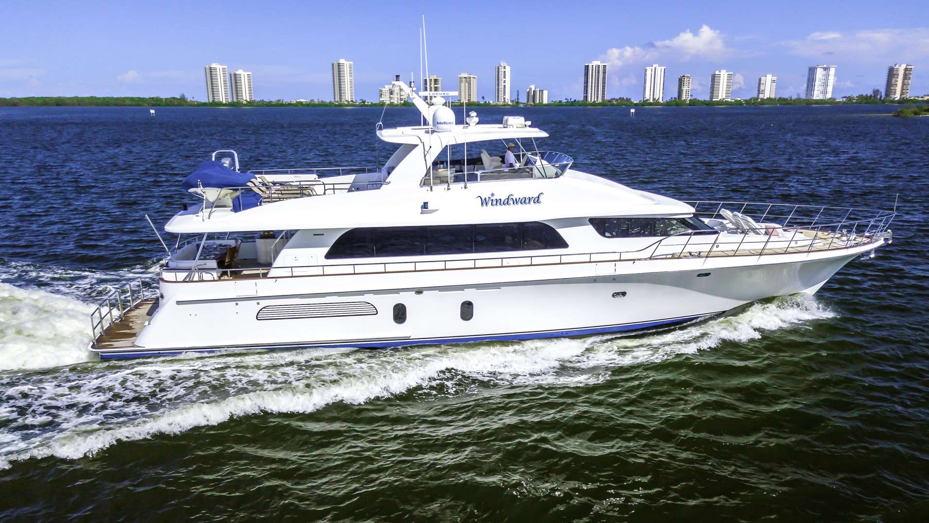WINDWARD Crewed Charters in Florida