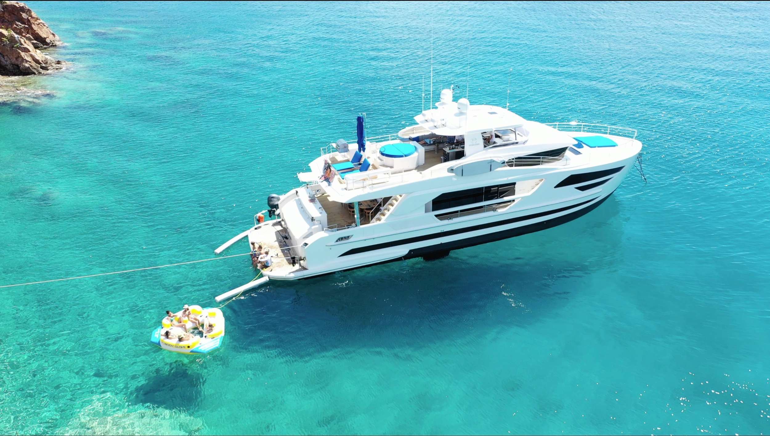 ANGELEYES Crewed Charters in British Virgin Islands