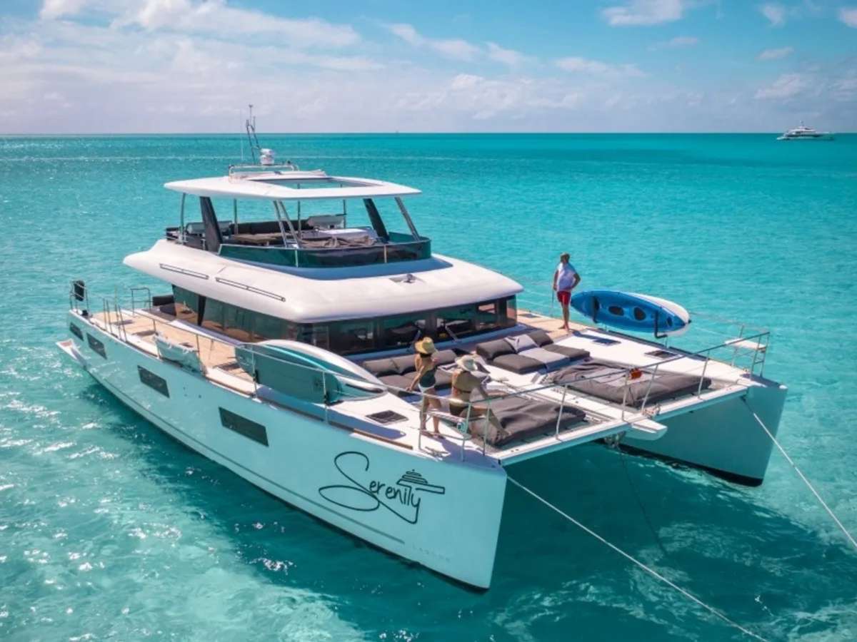 SERENITY VII Crewed Charters in Bahamas - Nassau