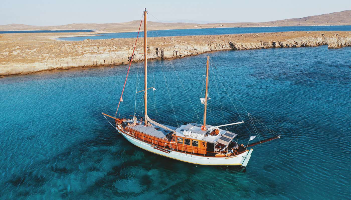 SEATZEN Crewed Charters in Greece