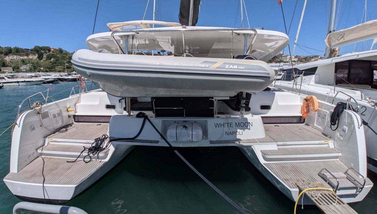 WHITE MOON  Bareboat Charter in Italy