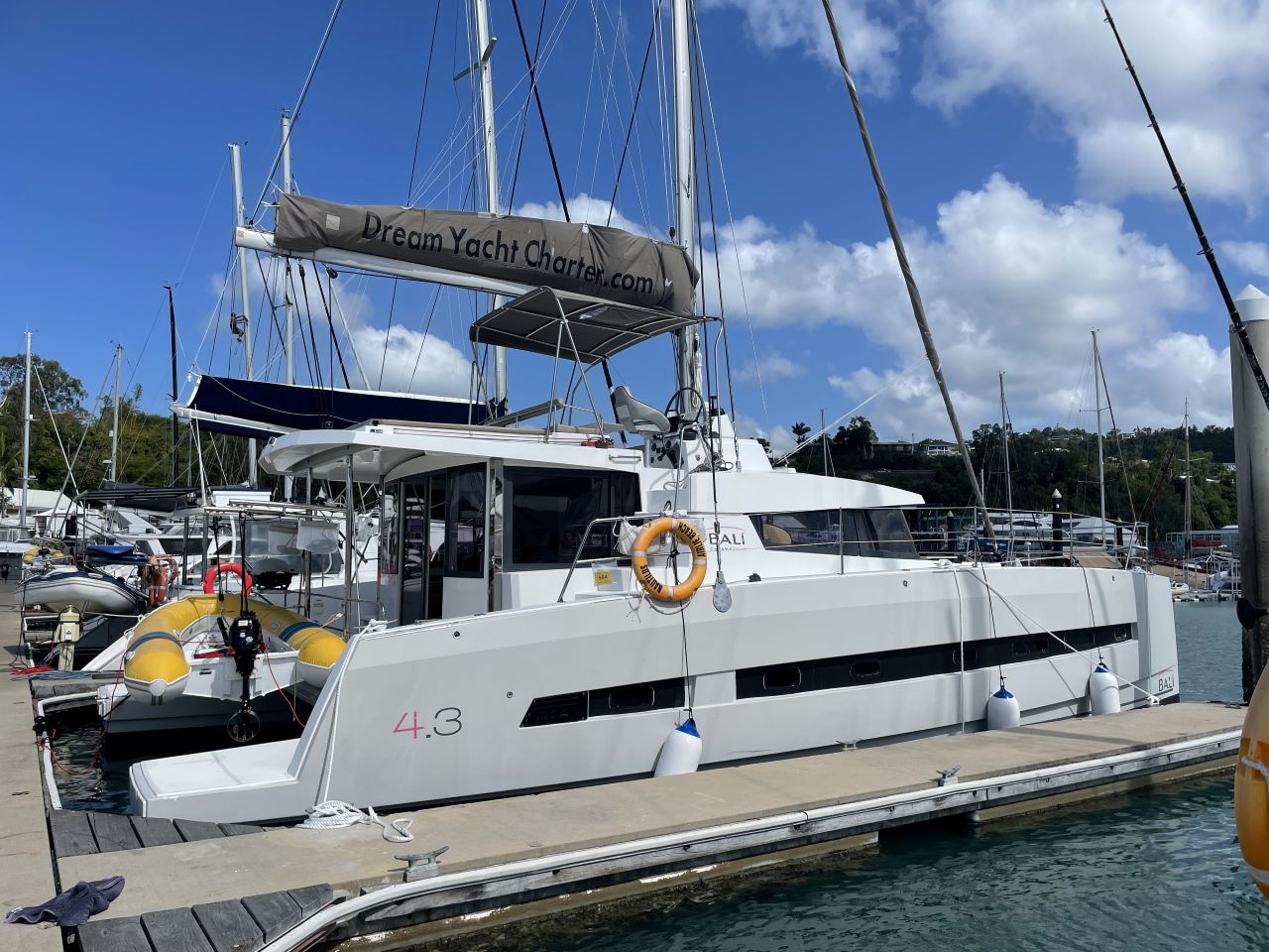 NAUTILUS Bareboat Charter in Australia