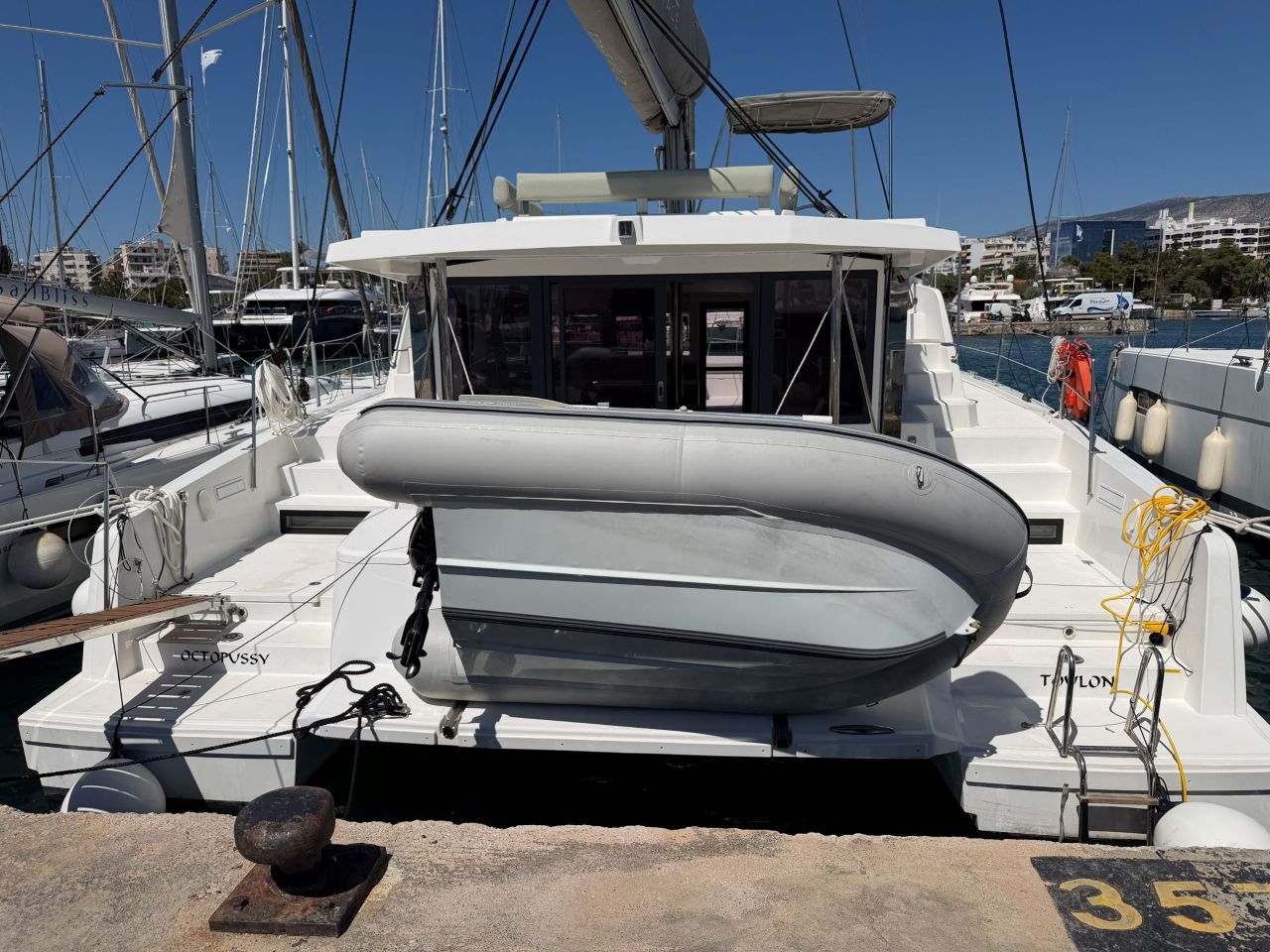 OCTOPUSSY Bareboat Charter in Greece