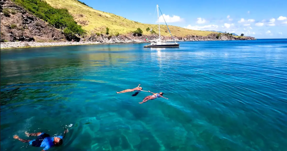 colombier bay sailing