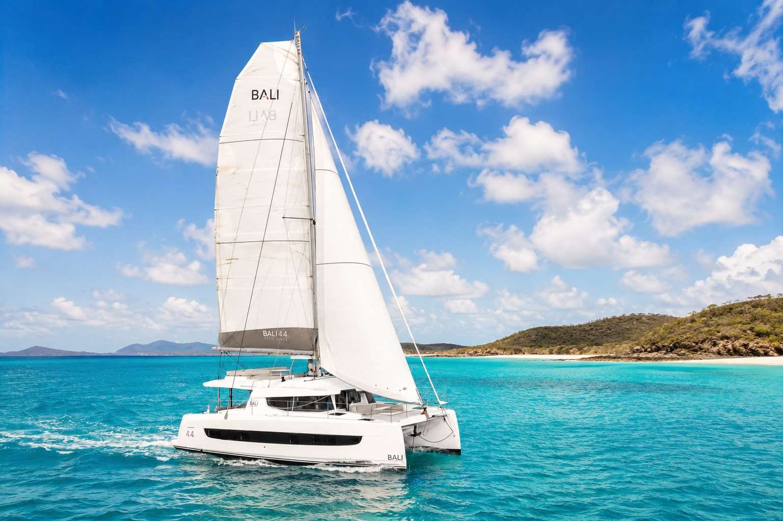 JACKALOPE Crewed Charters in Bahamas - Nassau