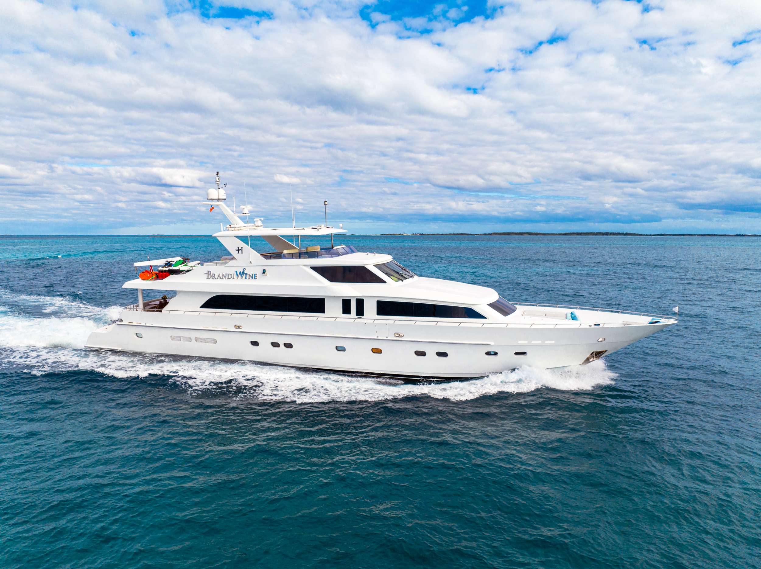BRANDI-WINE Superyacht Charters in Bahamas - Abacos