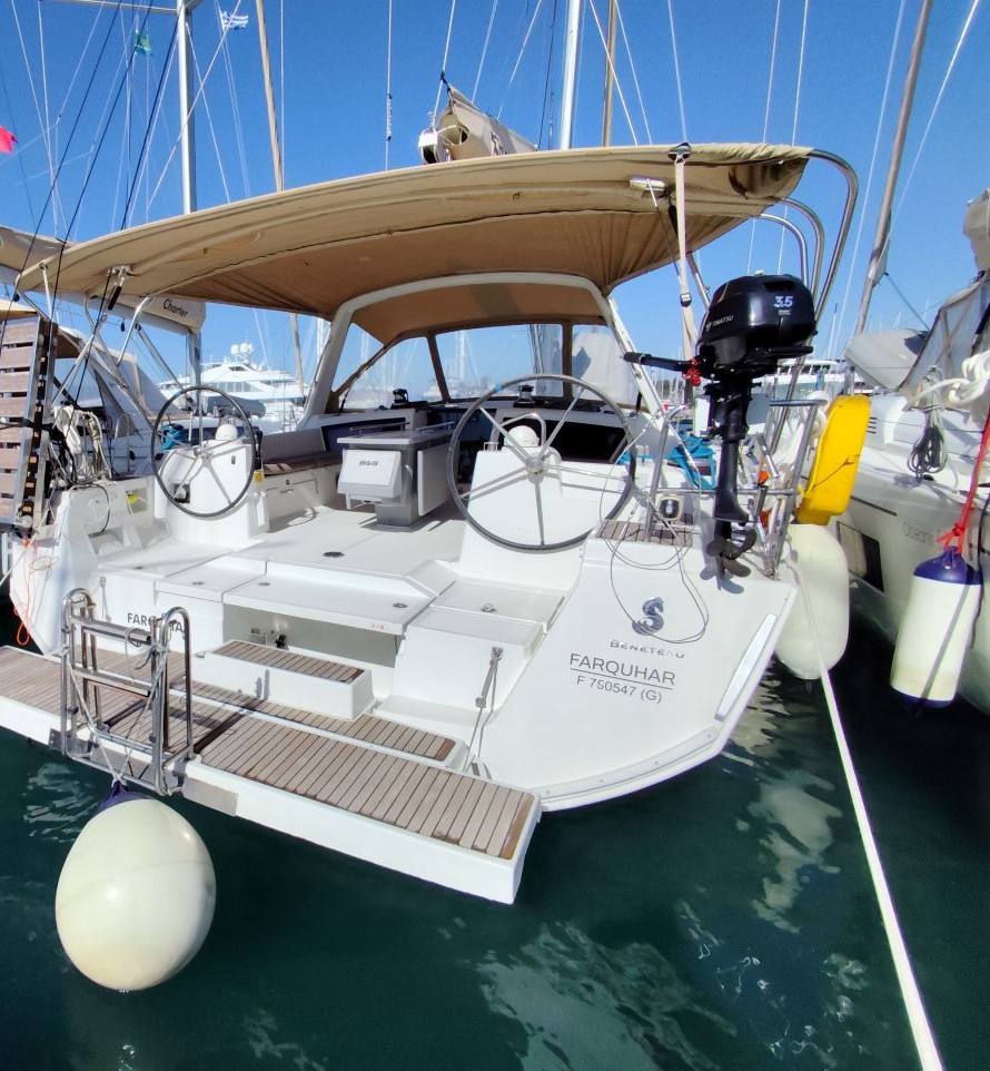 FARQUHAR Bareboat Charter in Greece