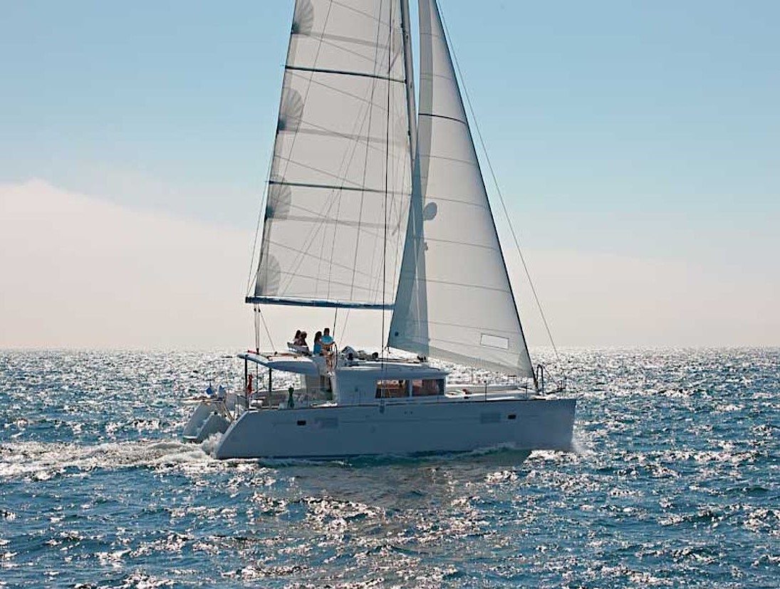 LOUMILIS II Bareboat Charter in Belize