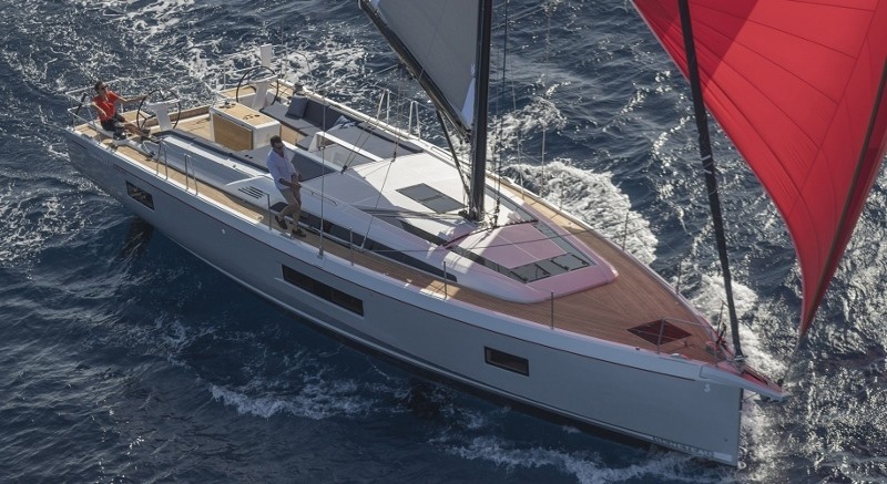 SNIPE Bareboat Charter in Greece