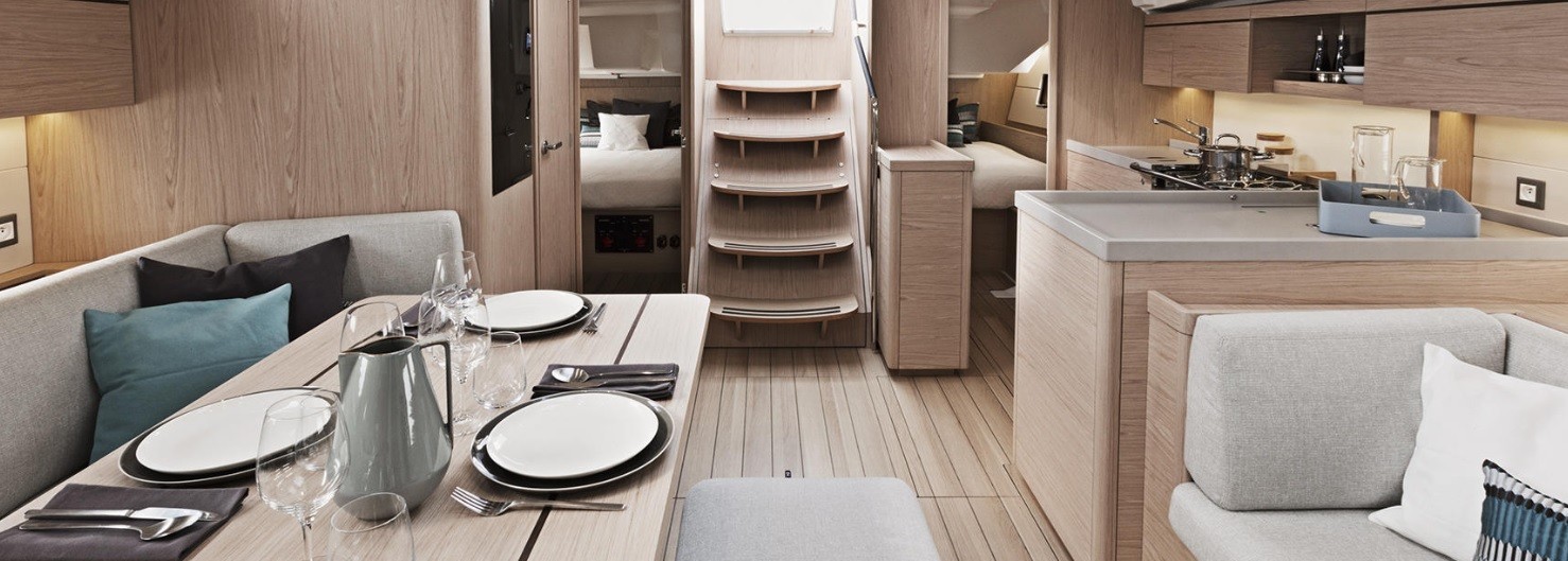 ROBIN Bareboat Charter in Greece