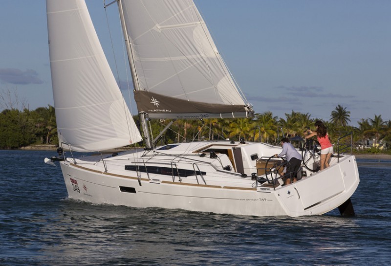 LITTLE OWL Bareboat Charter in Greece