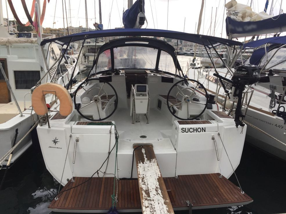 SUCHON  Bareboat Charter in Croatia