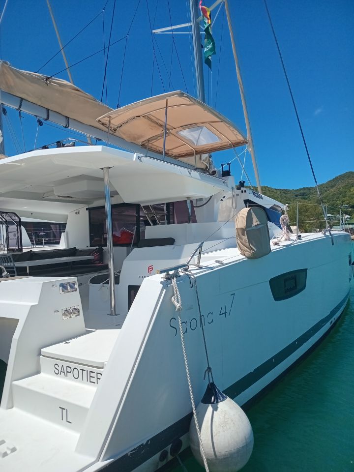 SAPOTIER  Bareboat Charter in Seychelles