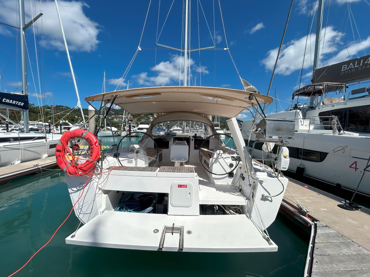 MISS B  Bareboat Charter in Australia