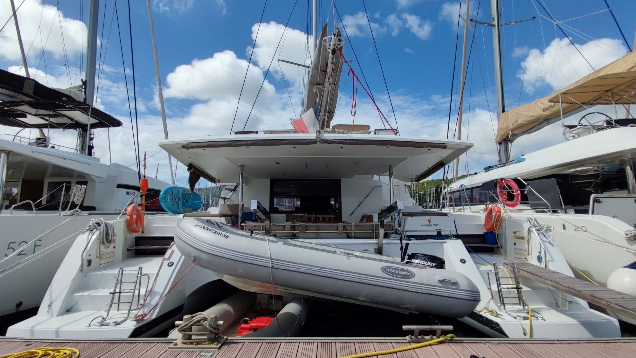 DREAM CANOUAN  Crewed Charters in British Virgin Islands