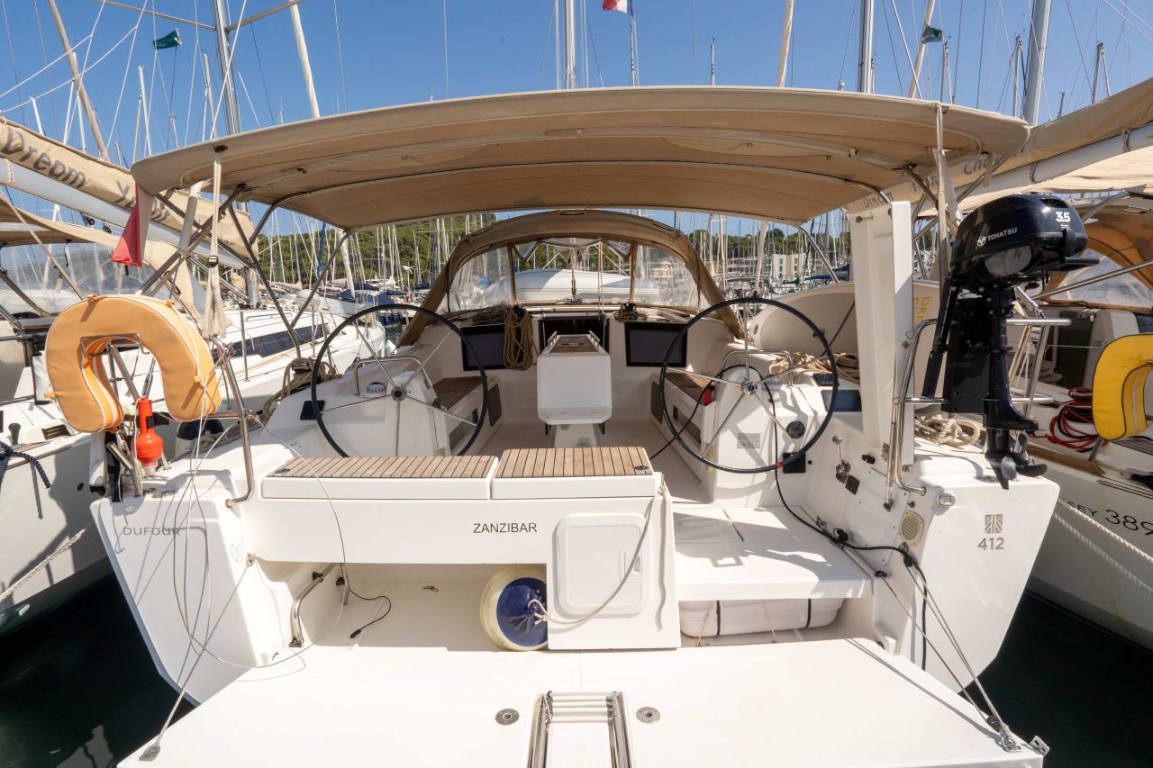 ZANZIBAR  Bareboat Charter in France